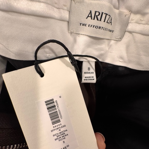 Aritzia Effortless Pant (Re)essential in Rich Mocha Brown - Picture 6 of 6